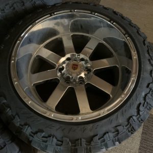 USホイール　20インチ　ハマーH3